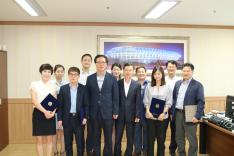 산학협력단 인사발령 직원 임용장 수여식 사진